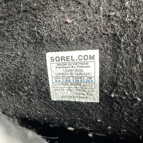 Grey Sorel Waterproof Winter Boots - Picture 5 of 6